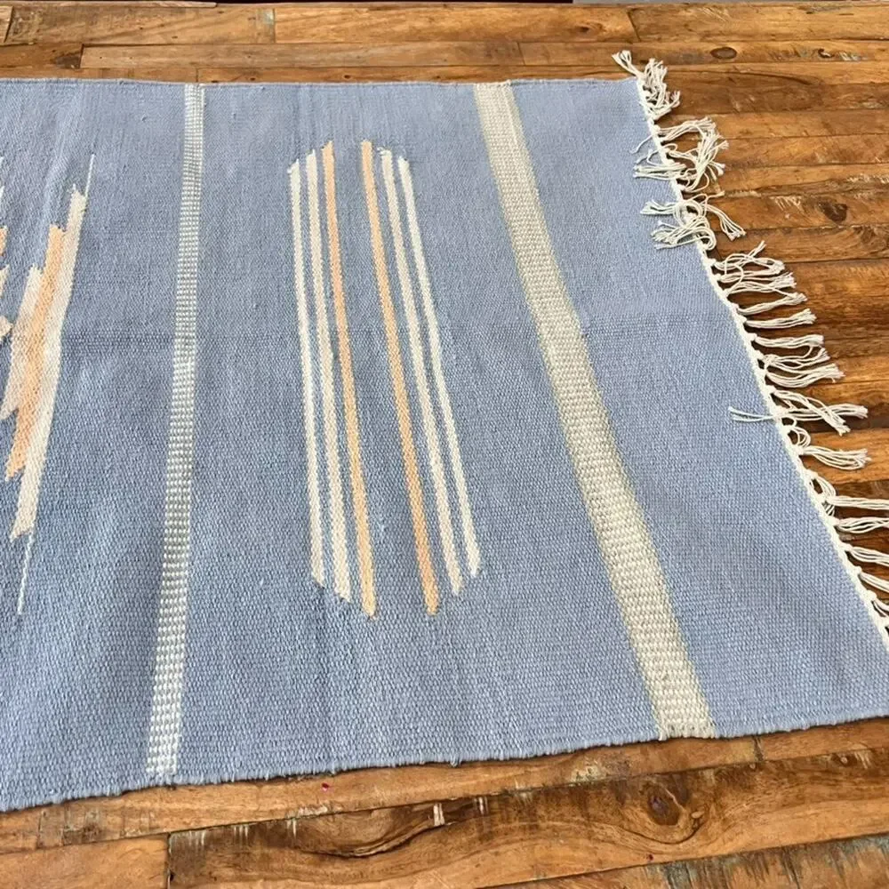Vintage Handwoven Area Rug 48 x 28